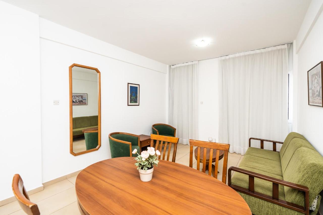 Flora Hotel Apartments Протарас Екстериор снимка