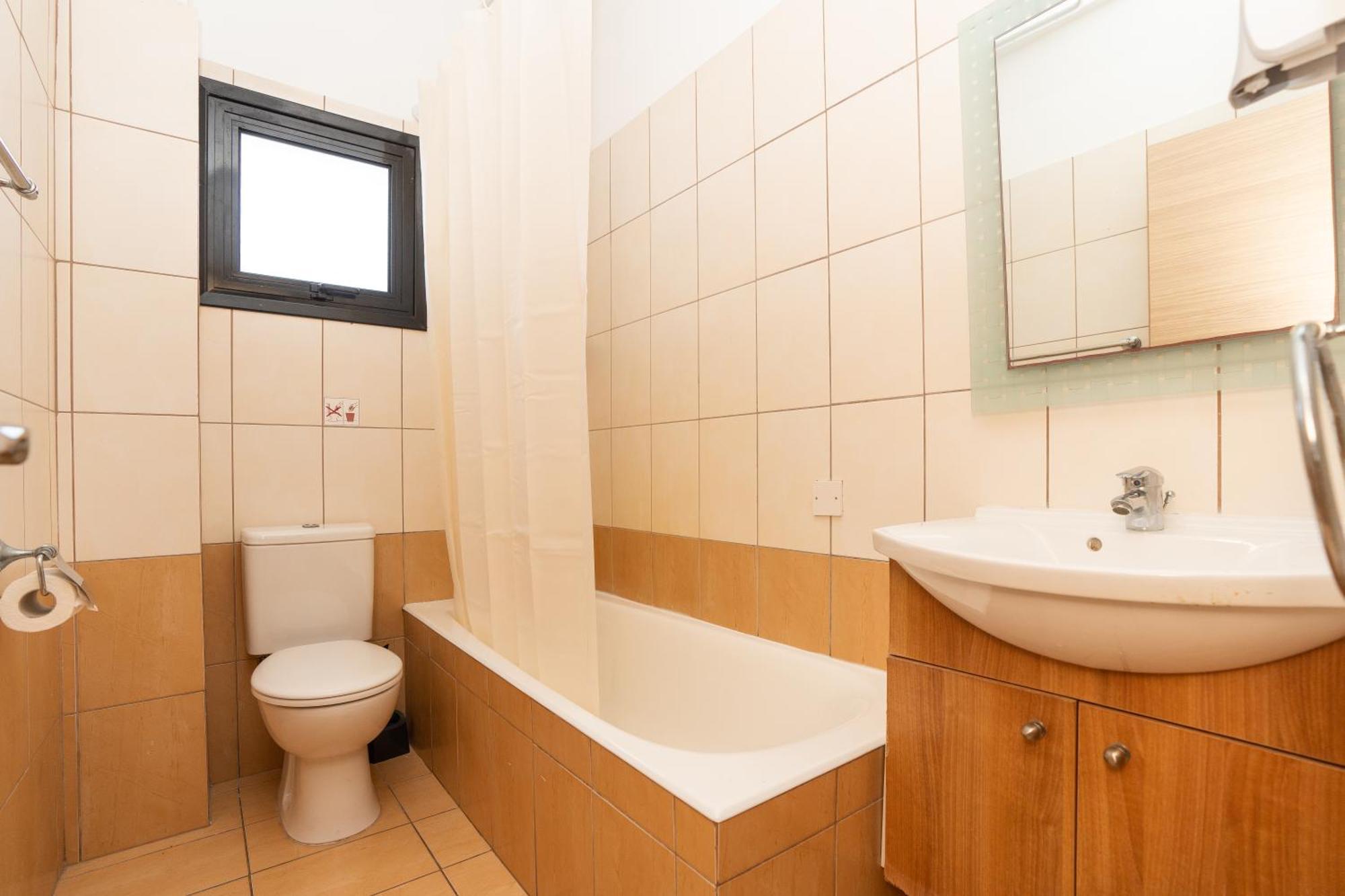 Flora Hotel Apartments Протарас Екстериор снимка